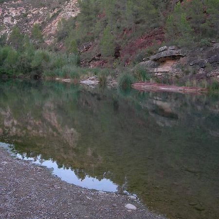 La Piedra Del Mediodia Hotell Cirat Eksteriør bilde